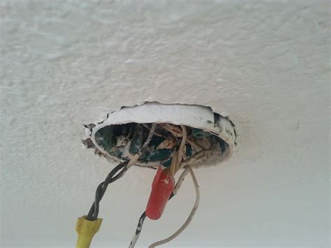 well sheet rock ceiling hold a metal junction box|tracking junction box ceiling.